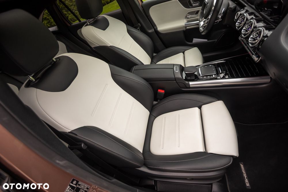 Mercedes-Benz GLA AMG 35 4Matic AMG Speedshift DCT 8G - 25