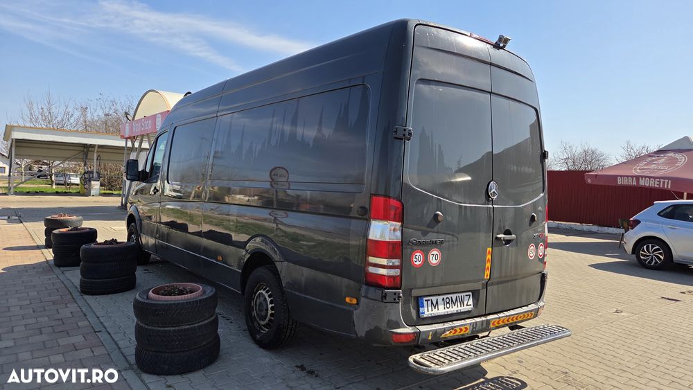 Mercedes-Benz Sprinter - 3
