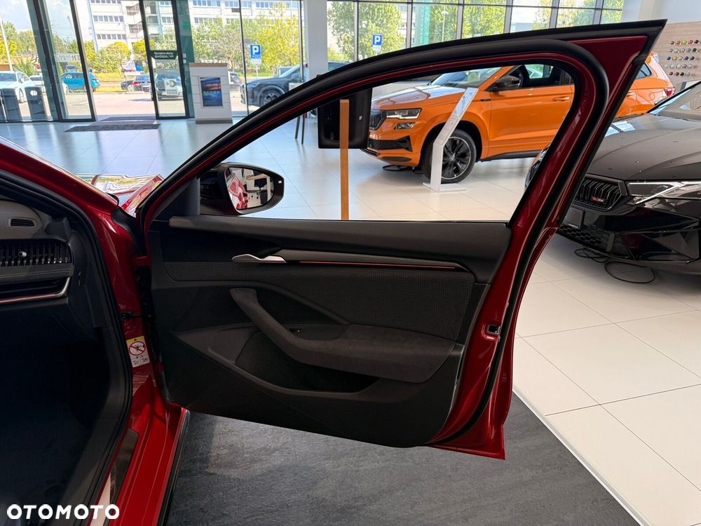 Skoda Superb 2.0 TSI Sportline DSG - 13