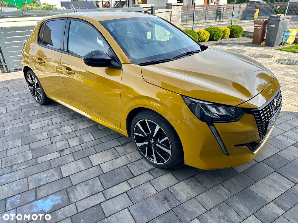 Peugeot 208 - 2