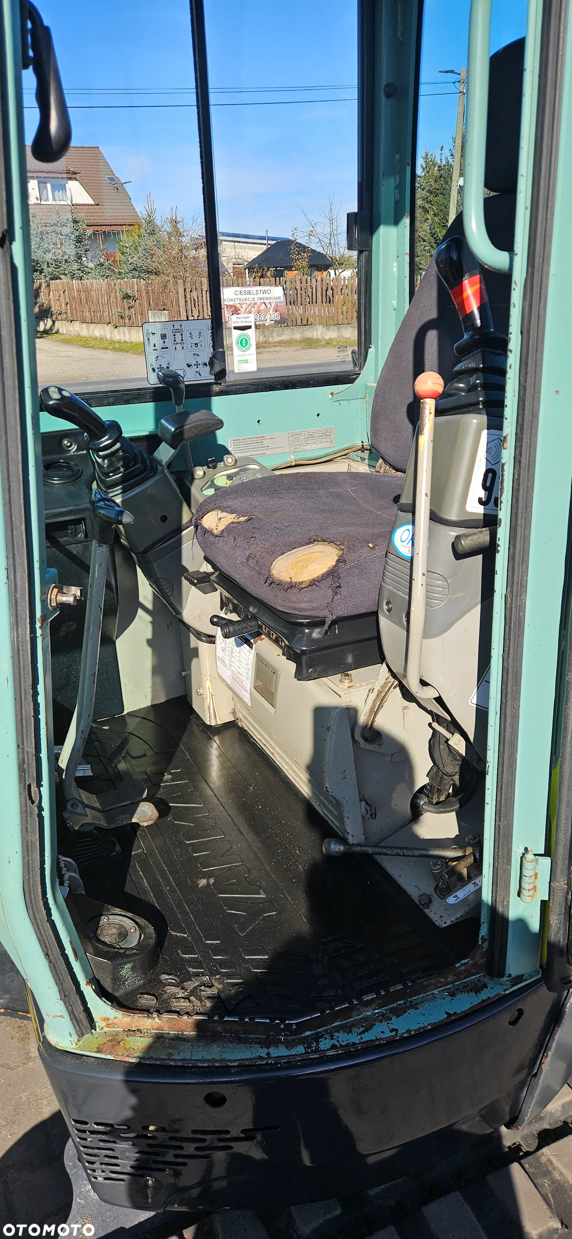 Yanmar Vio 25 łyżka z Niemiec krótki tył - 9
