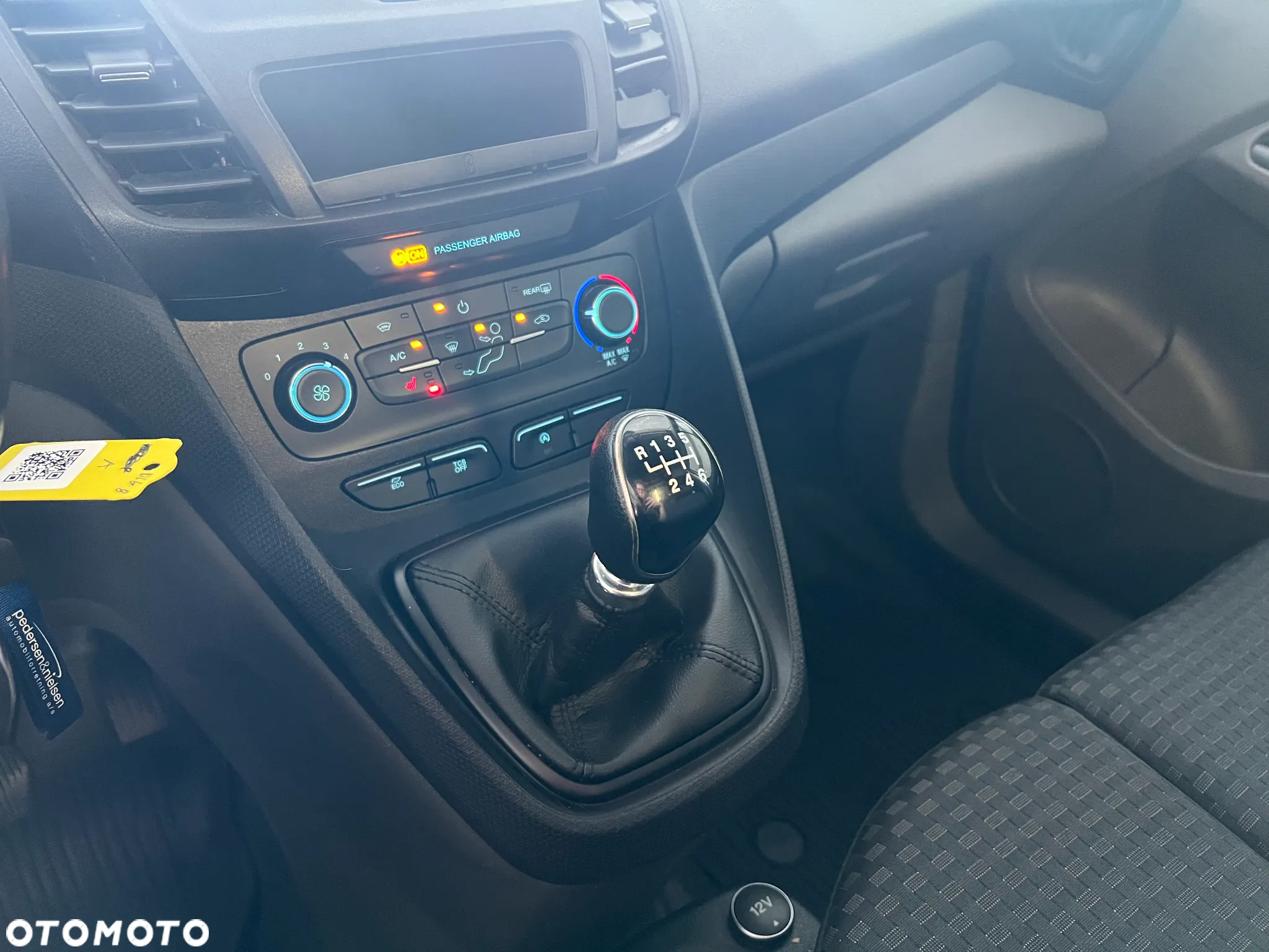 Ford Connect - 31