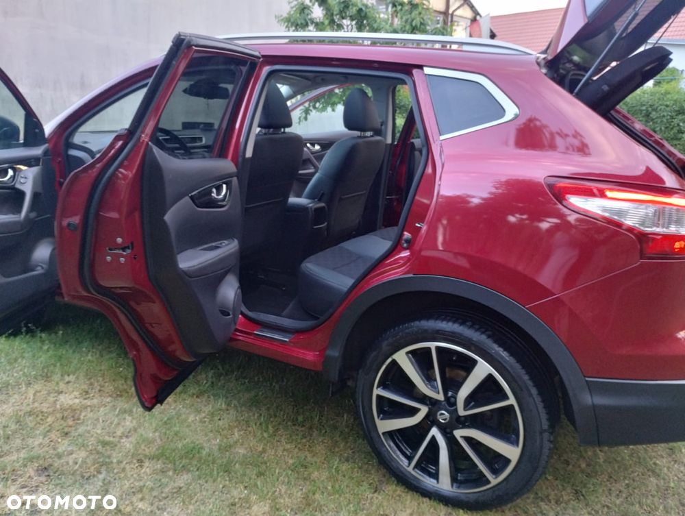 Nissan Qashqai 1.6 DCi Tekna+ - 16