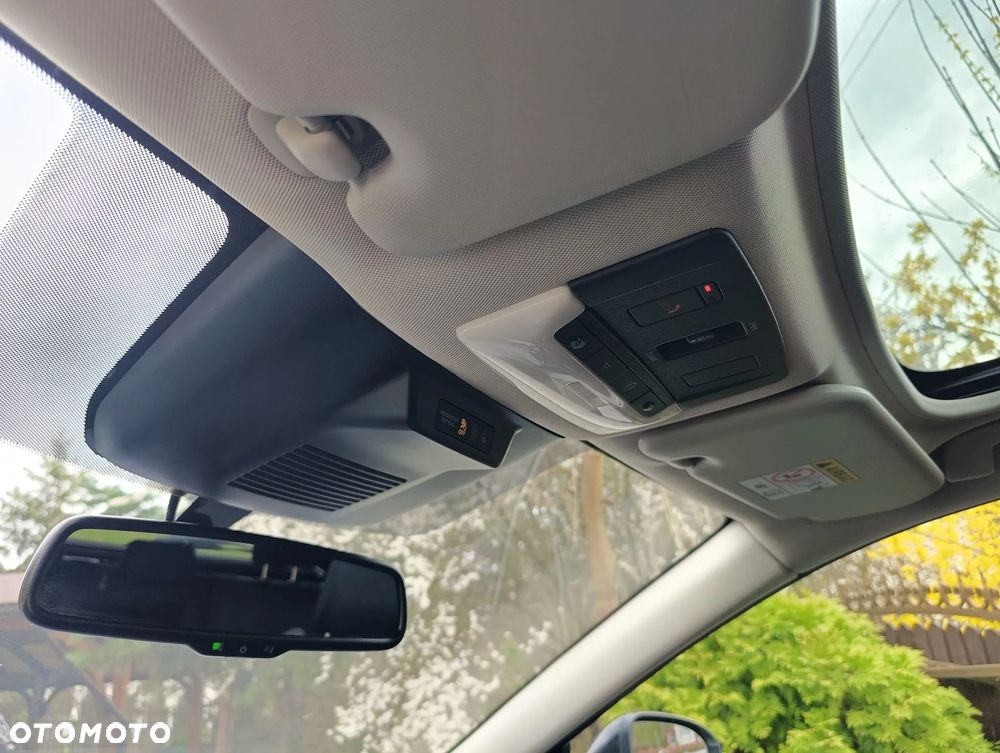 Nissan Qashqai 1.3 DIG-T MHEV Tekna - 28