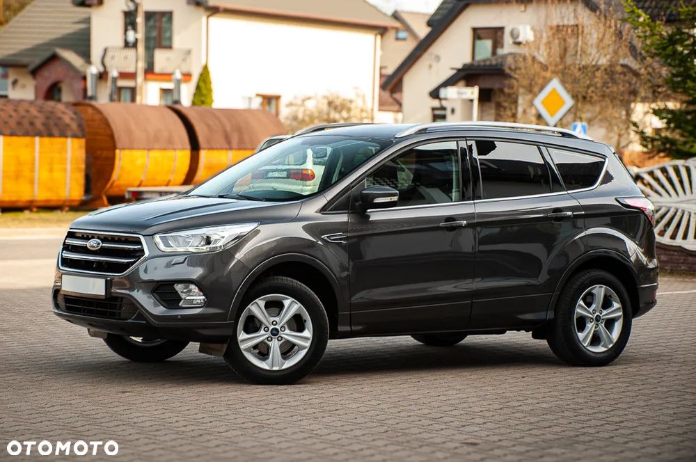 Ford Kuga - 27