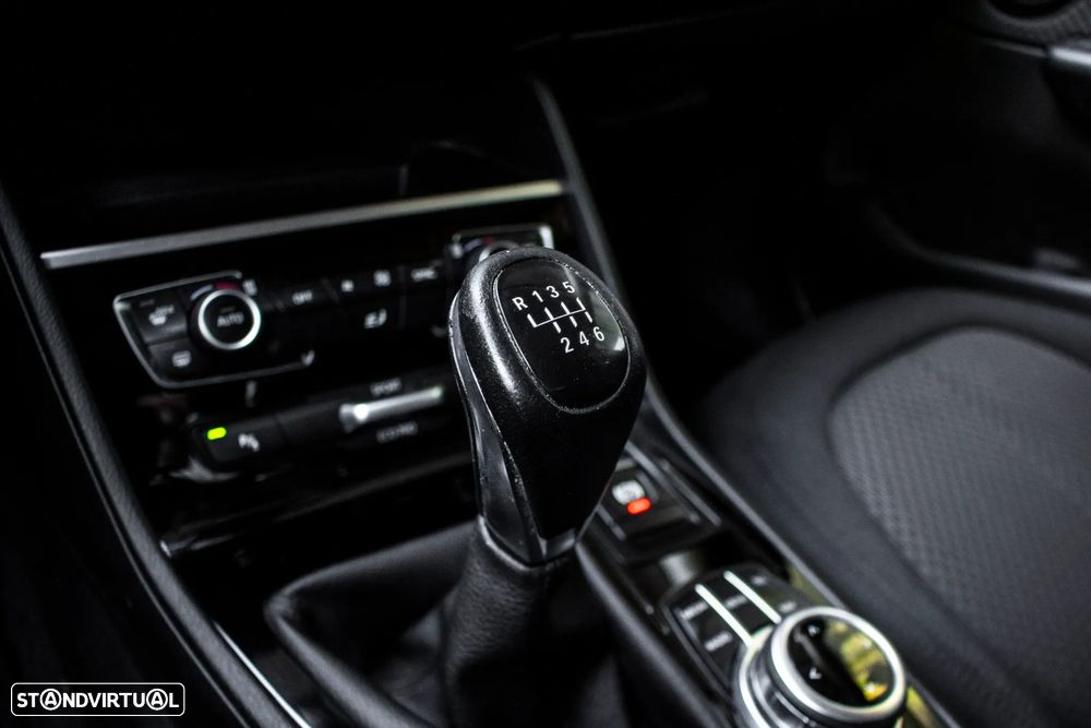 BMW 216 Active Tourer d Advantage - 18