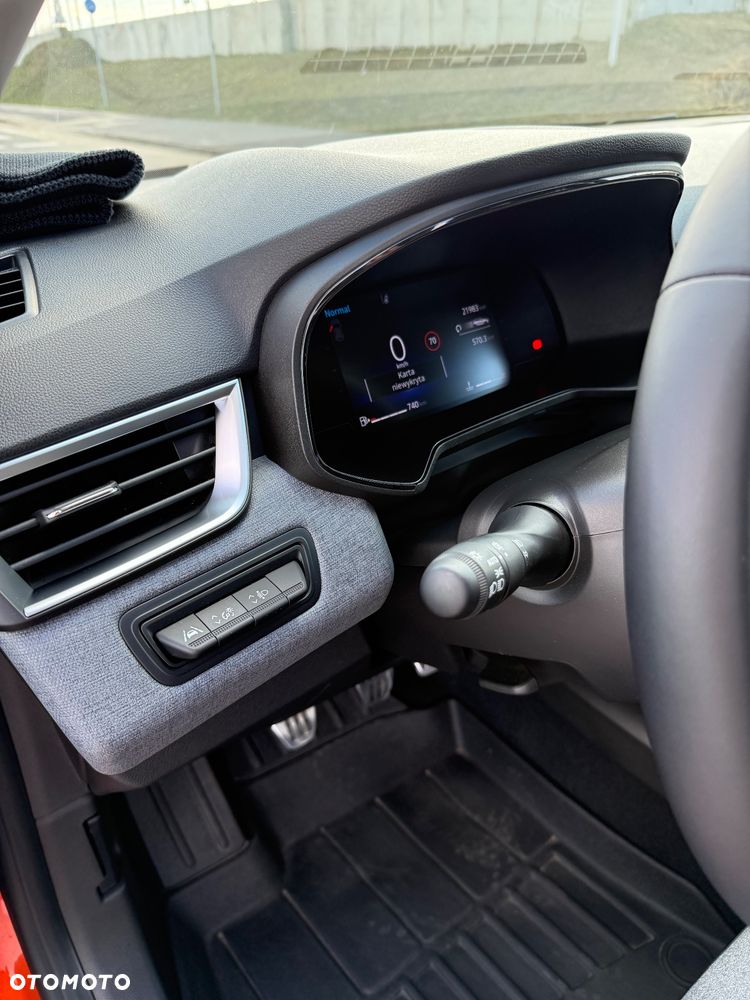 Renault Clio 1.0 TCe Evolution - 30