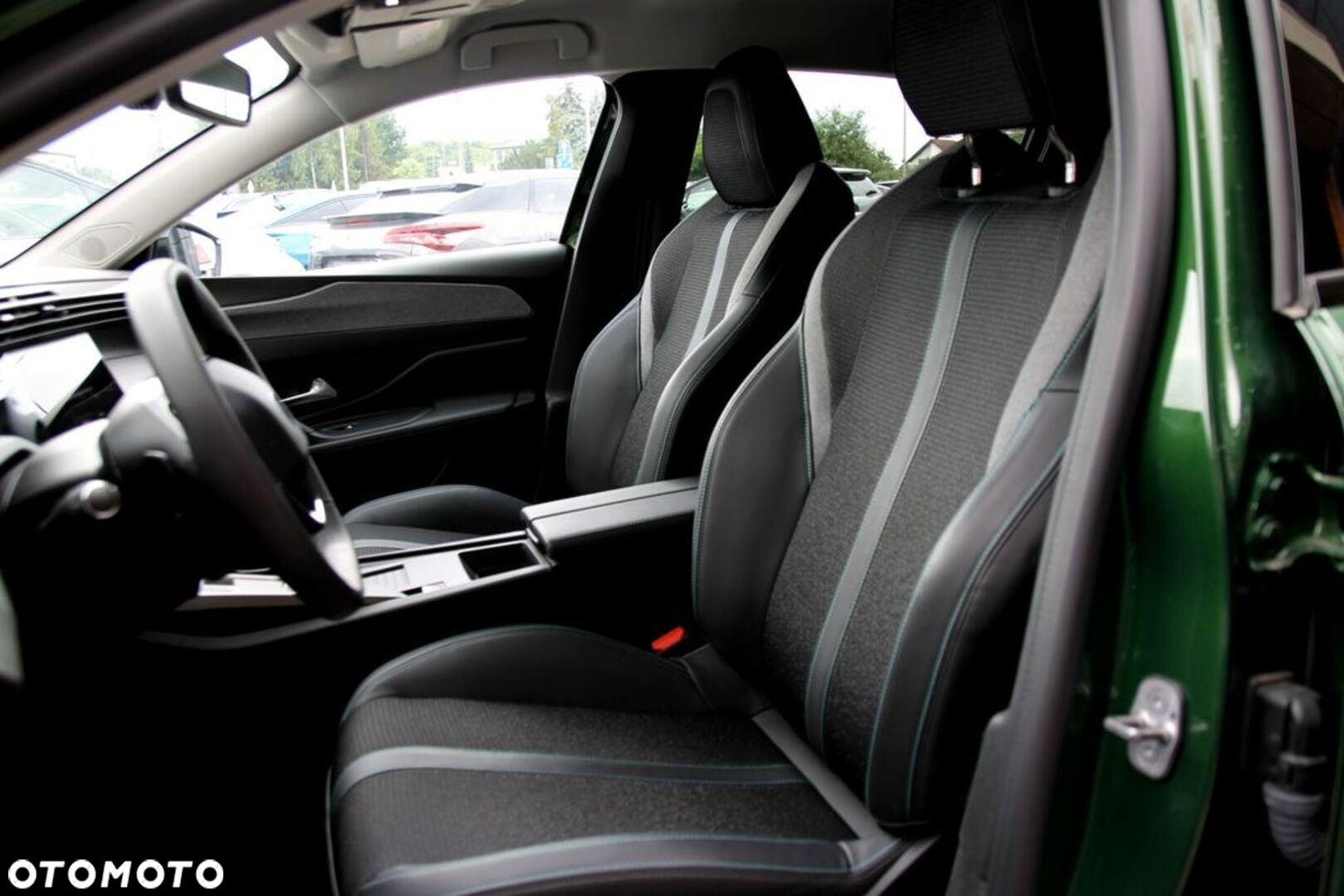 Peugeot 308 1.2 PureTech Allure Pack S&S EAT8 - 18