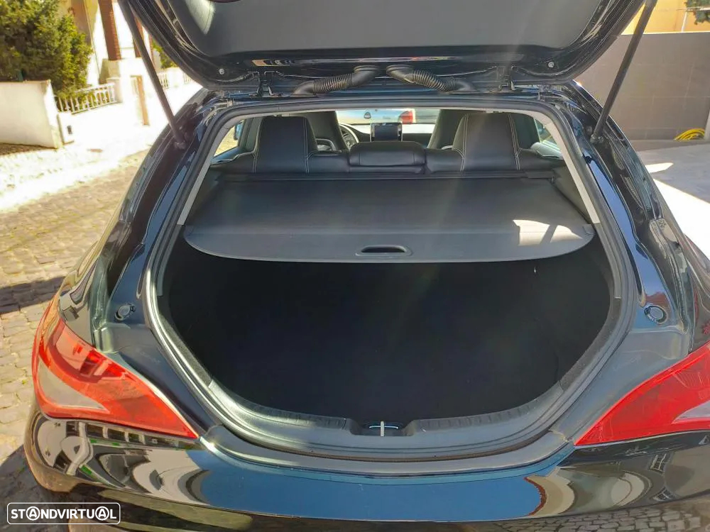 Mercedes-Benz CLA 180 d Shooting Brake Urban - 5