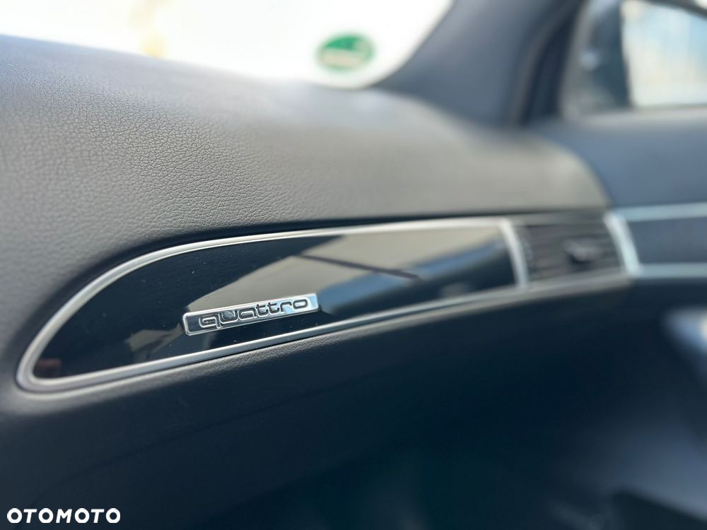 Audi A6 Avant 3.0 TDI DPF quattro tiptronic - 25