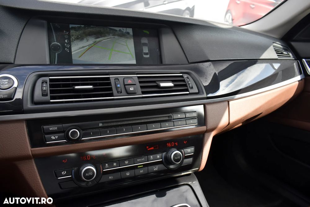 BMW Seria 5 525d xDrive Aut. - 17
