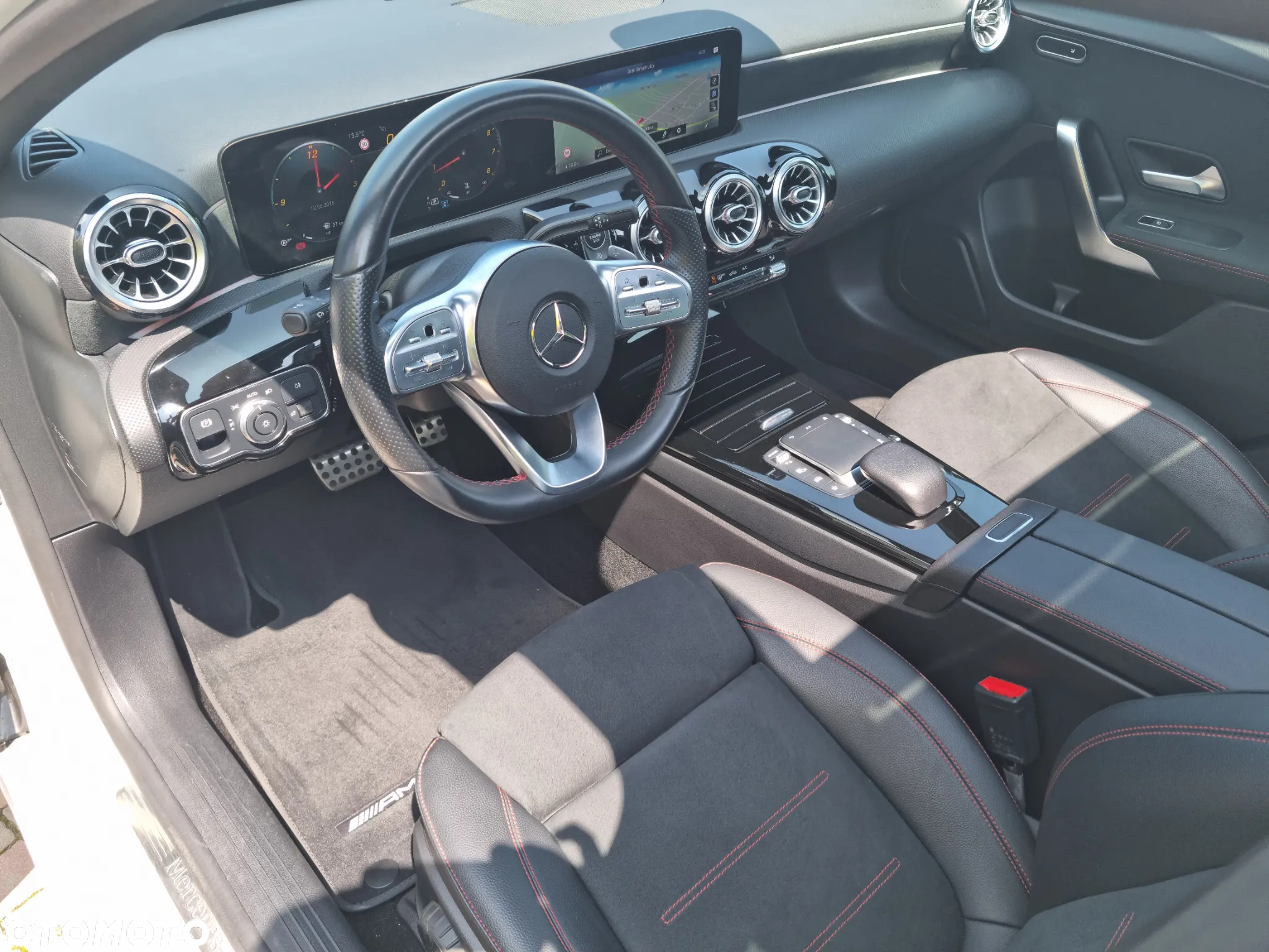 Mercedes-Benz Klasa A 180 7G-DCT AMG Line Advanced Plus - 13