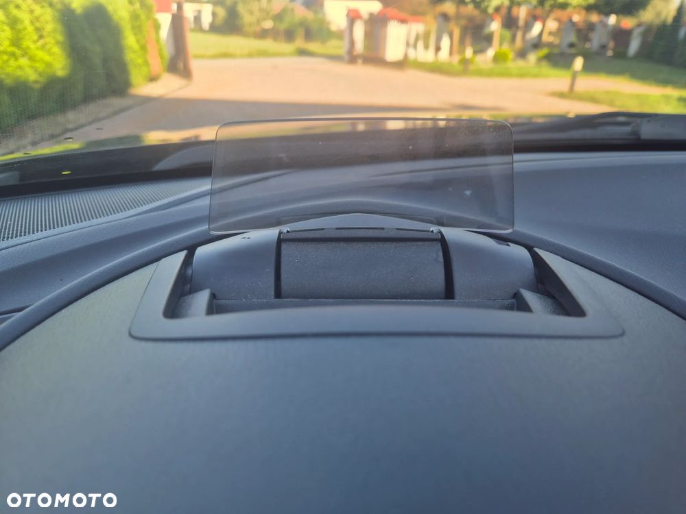 Mazda 3 SKYACTIV-G 120 Exclusive-Line - 16