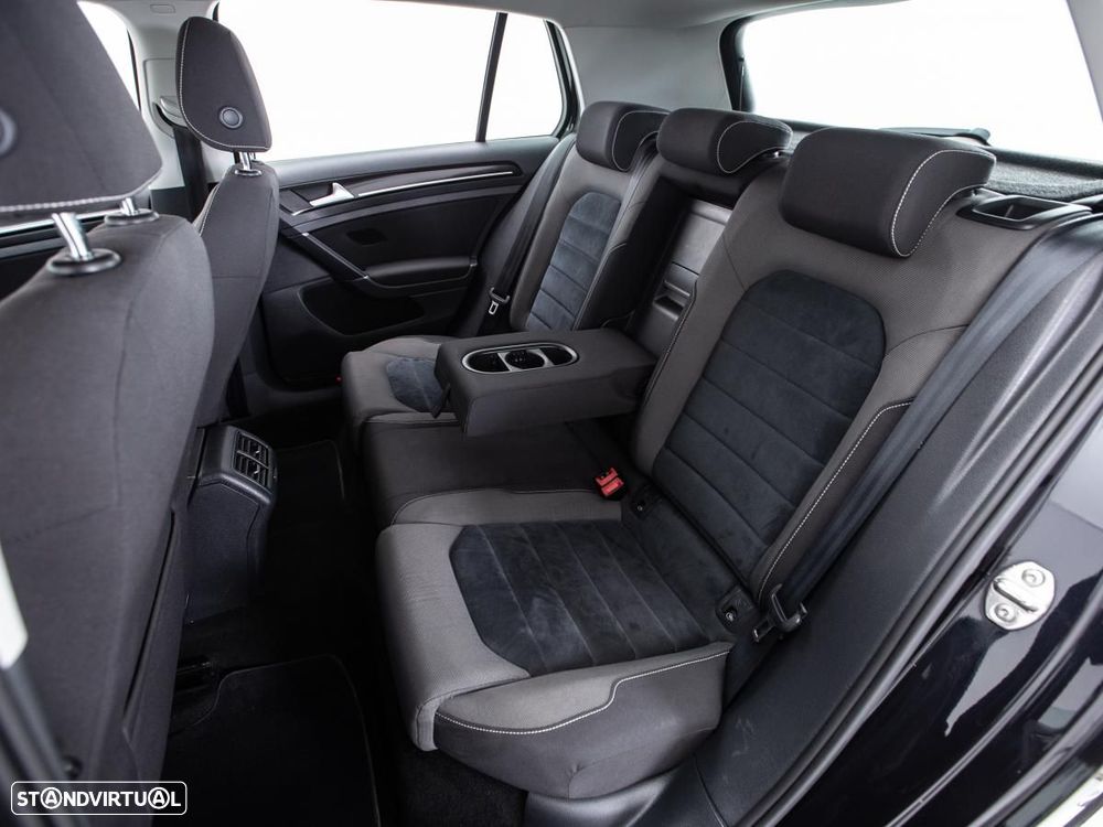 VW Golf - 10