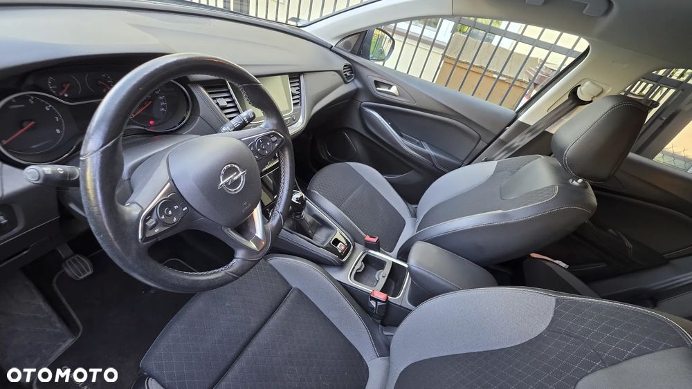 Opel Grandland X 1.2 T Innovation S&S - 18