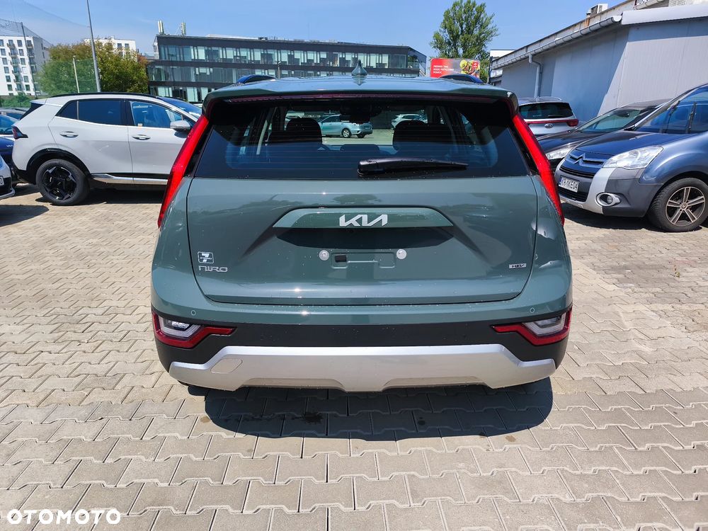 Kia Niro 1.6 GDI Hybrid M - 6