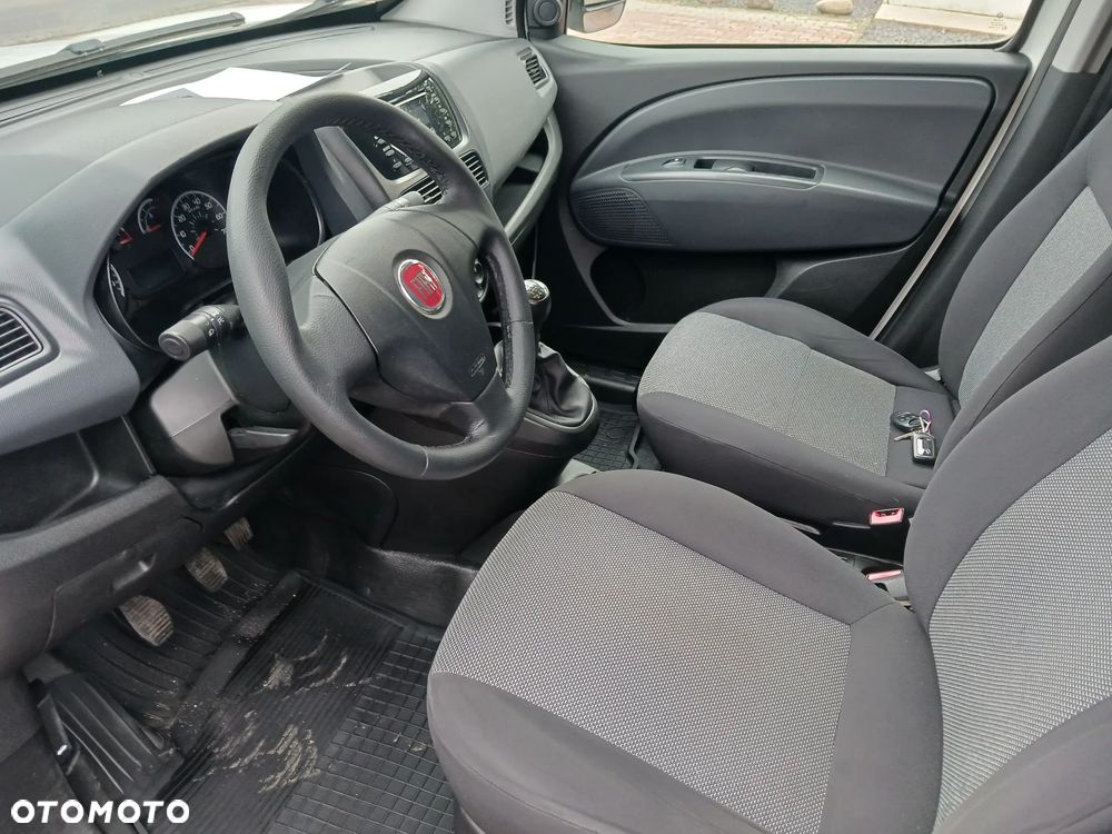 Fiat Doblo - 11