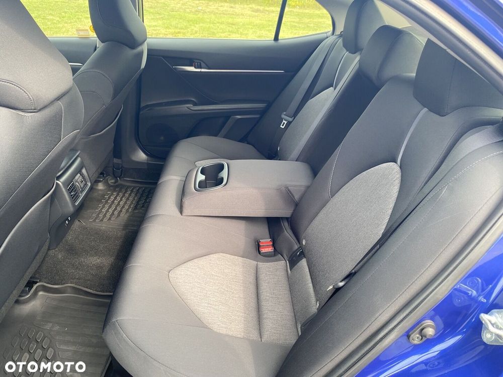 Toyota Camry 2.5 Hybrid Comfort CVT - 19