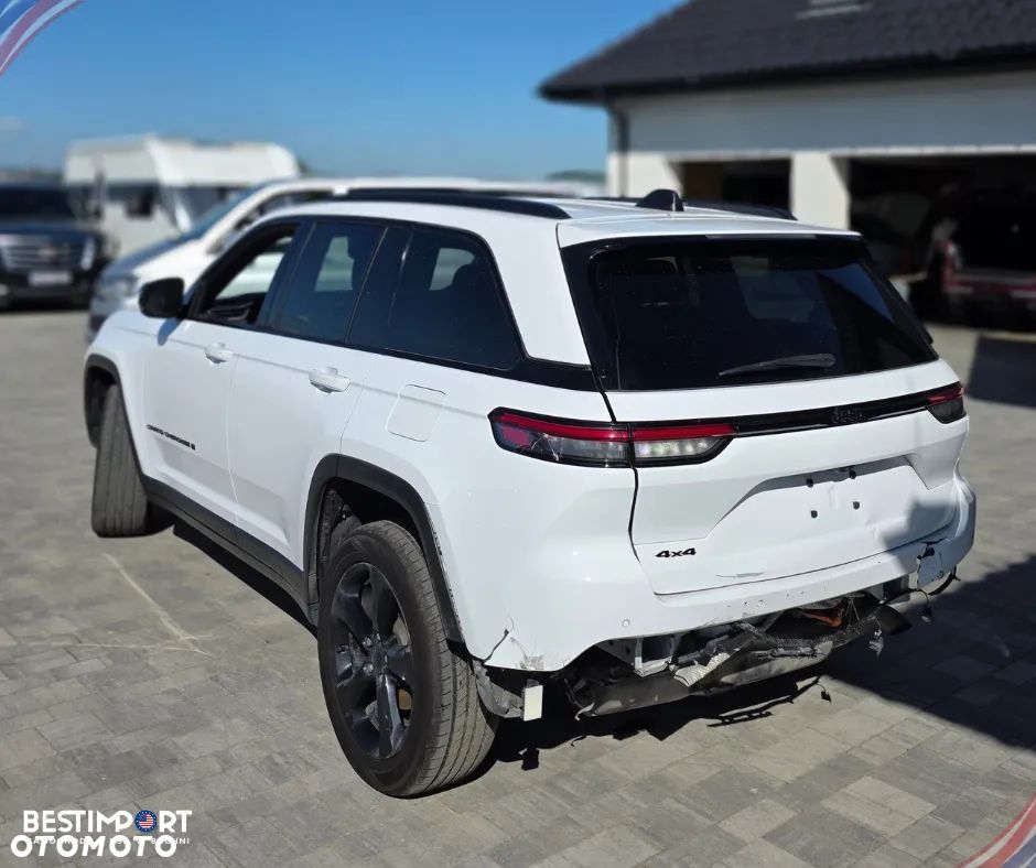 Jeep Grand Cherokee - 4