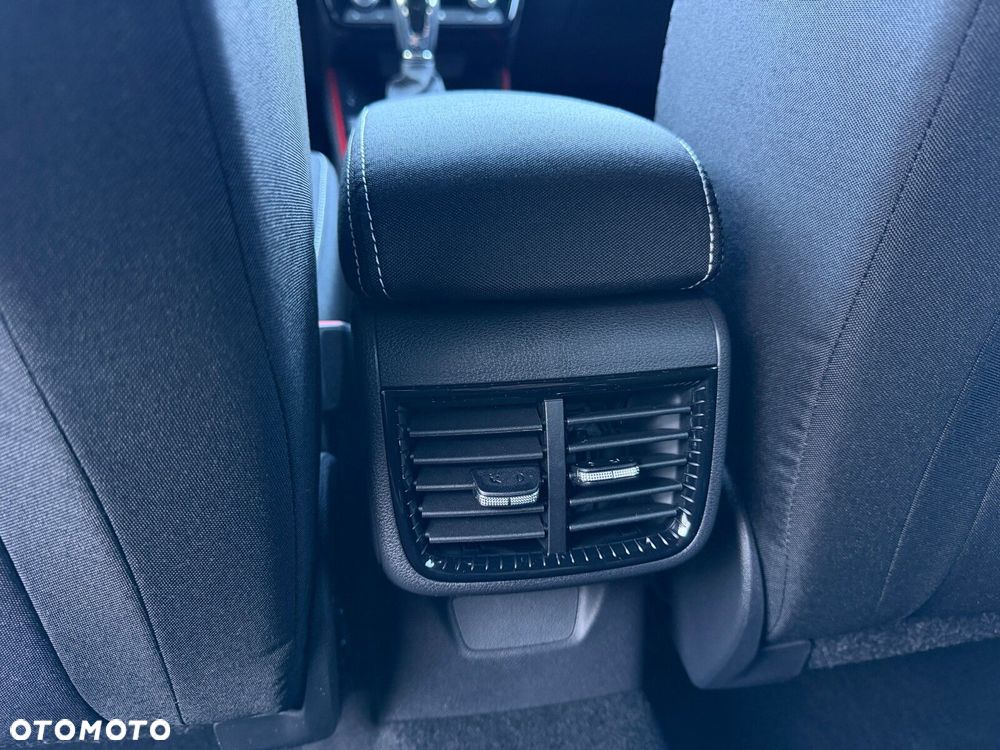 Skoda Fabia 1.0 TSI Monte Carlo DSG - 23