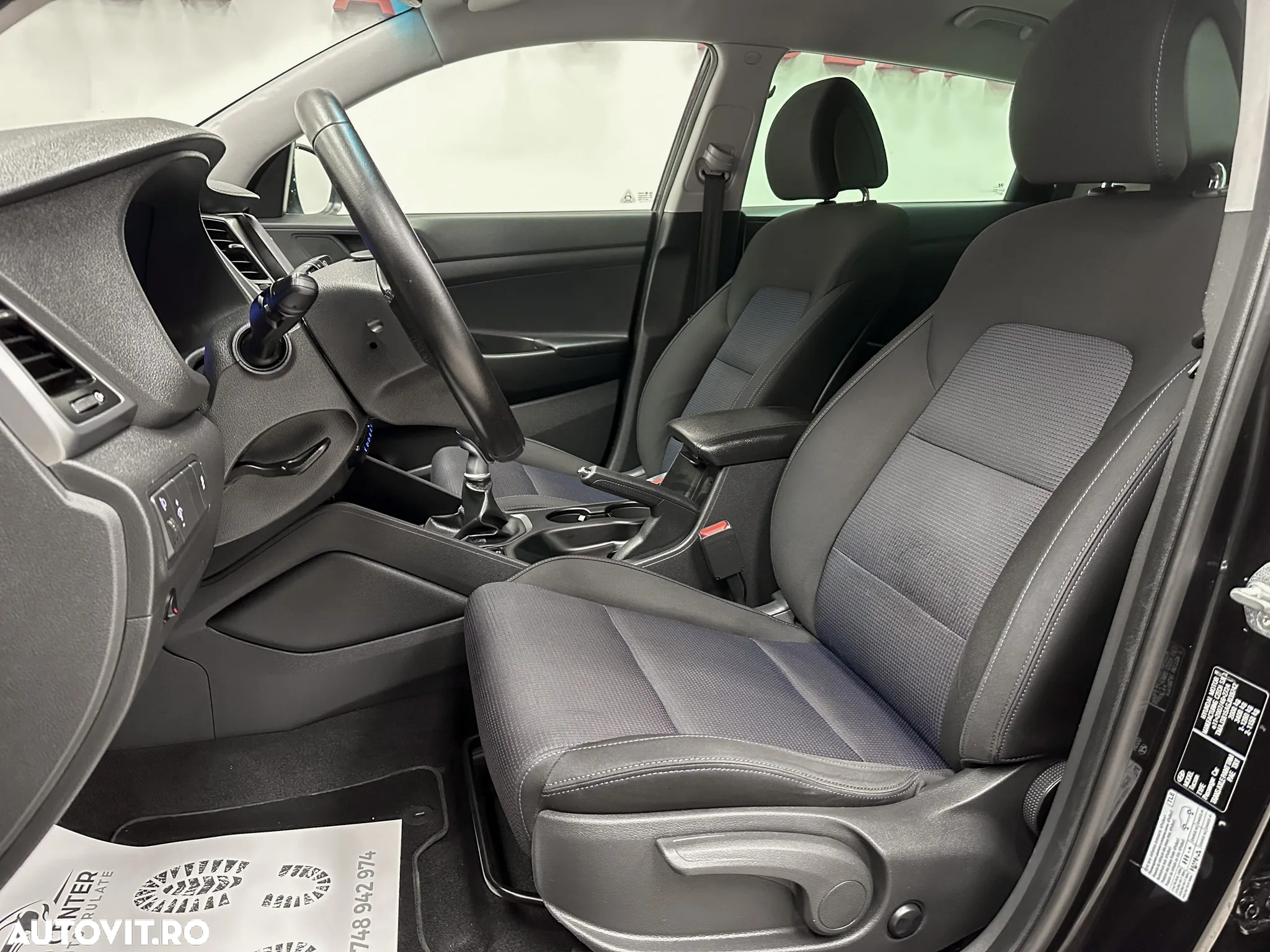 Hyundai Tucson blue 1.7 CRDi 2WD Style - 18
