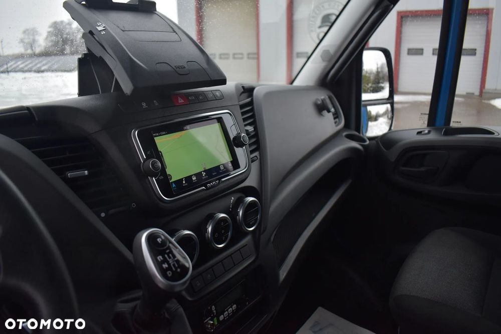 Iveco Daily - 18