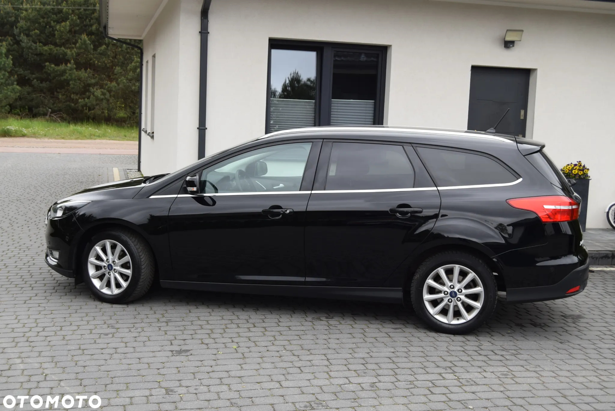 Ford Focus 1.0 EcoBoost Start-Stopp-System TITANIUM - 23