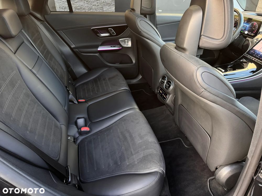 Mercedes-Benz GLC 300 de 4-Matic AMG Line - 18
