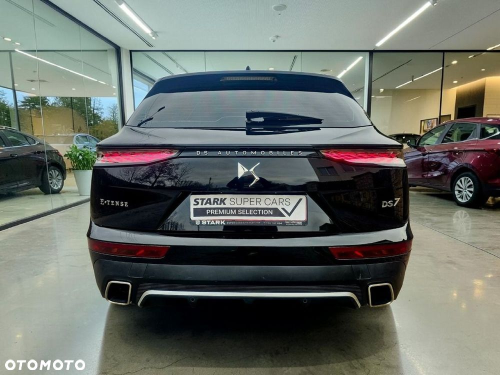 DS Automobiles DS 7 Crossback - 11