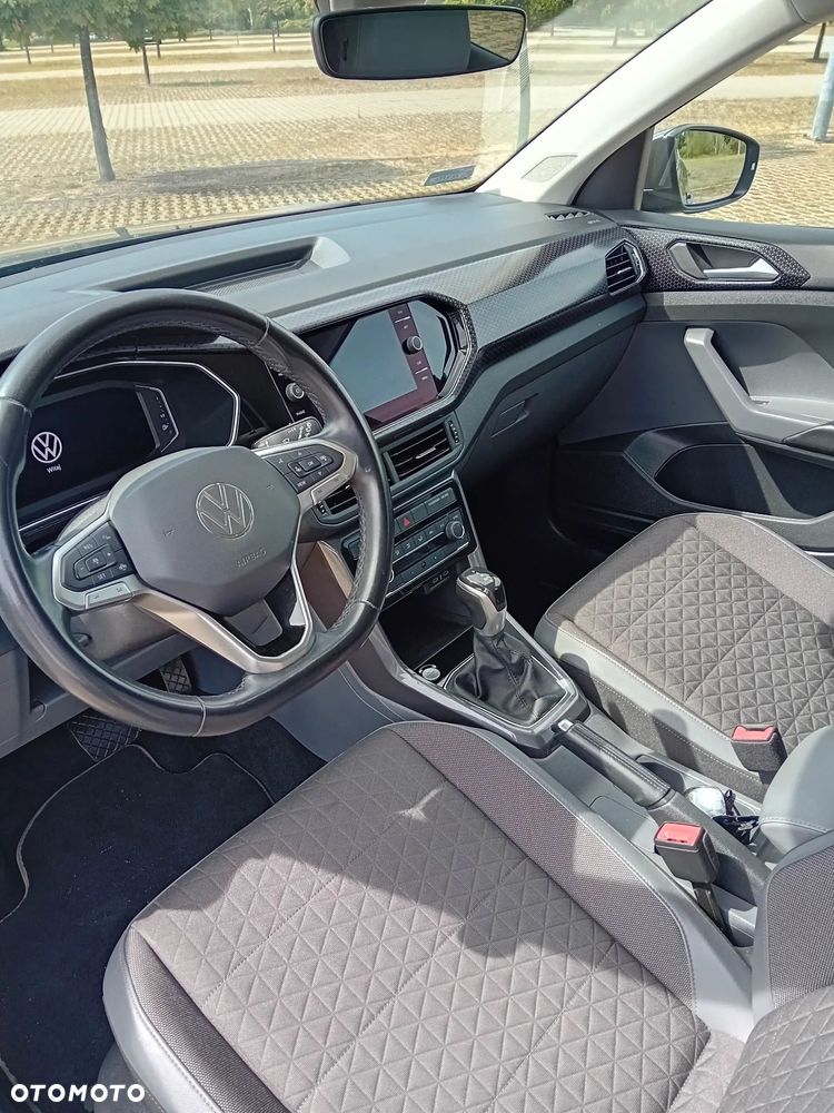 Volkswagen T-Cross 1.0 TSI Style DSG - 25