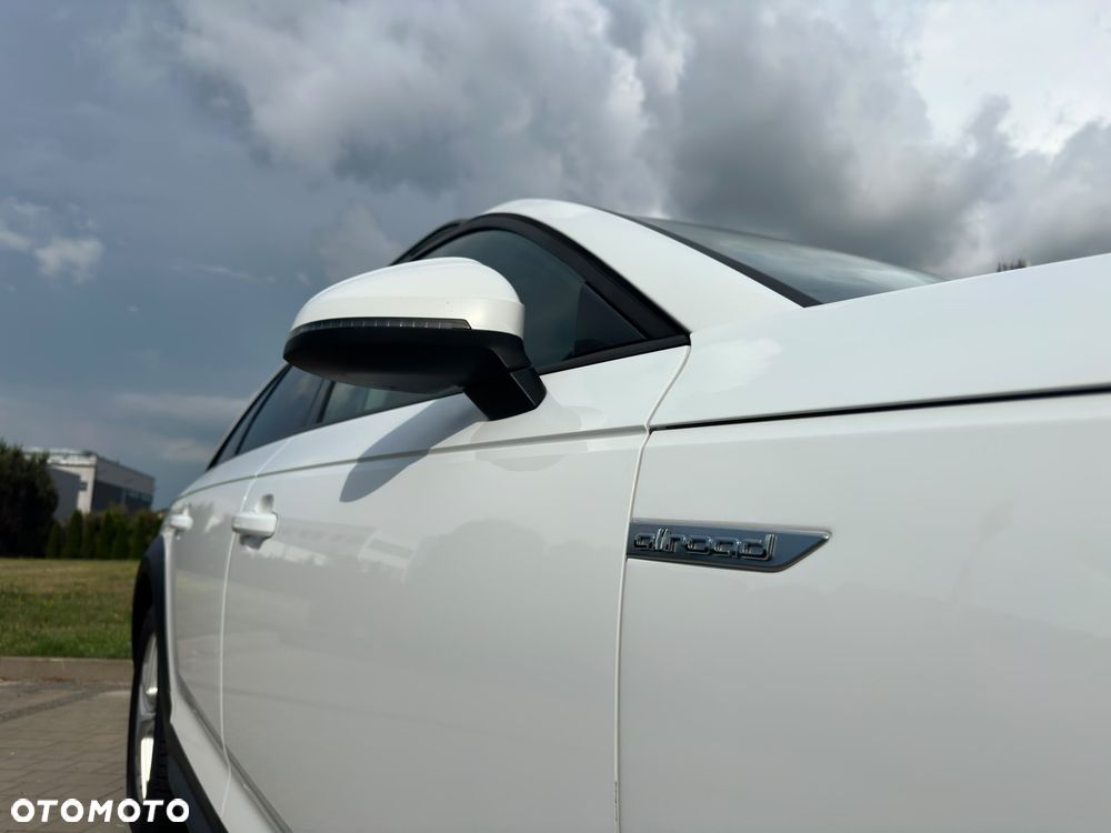 Audi A4 Avant 40 TDI quattro S tronic S line - 12