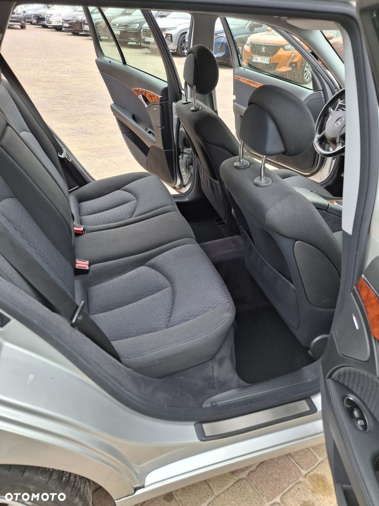 Mercedes-Benz Klasa E 200 Kompressor Automatik Elegance - 14