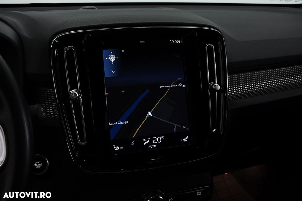 Volvo XC 40 D4 AWD Geartronic R-Design - 35