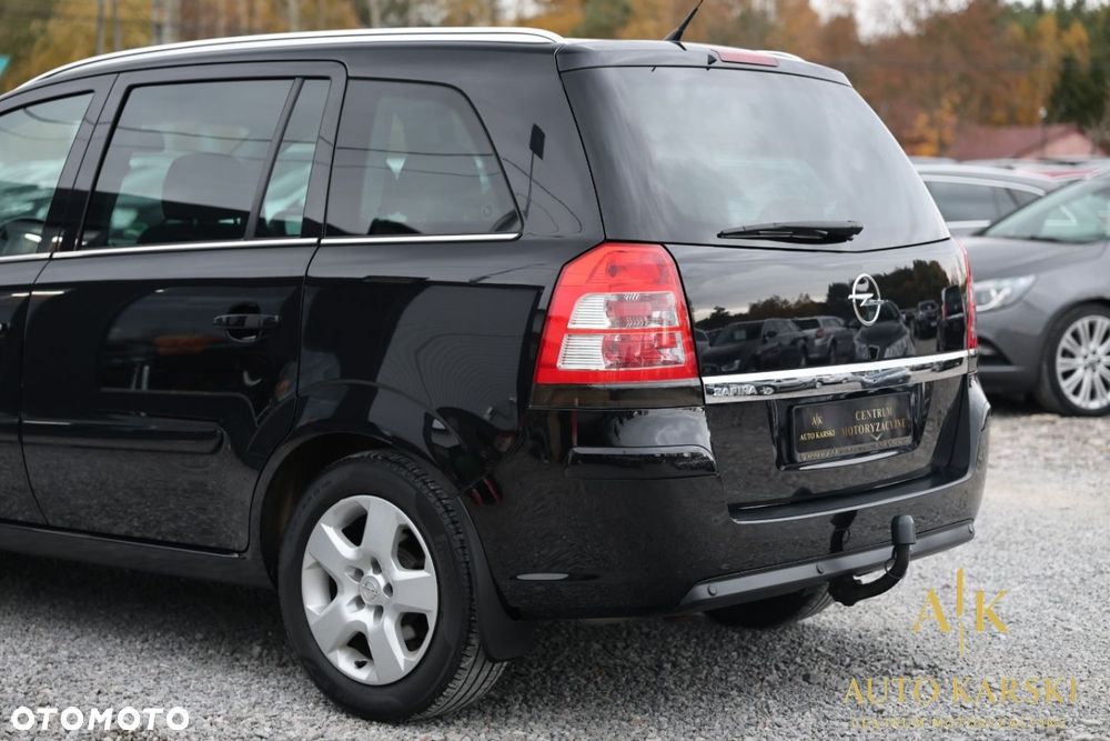 Opel Zafira - 16
