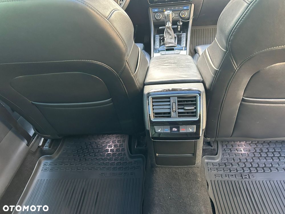 Skoda Superb - 8