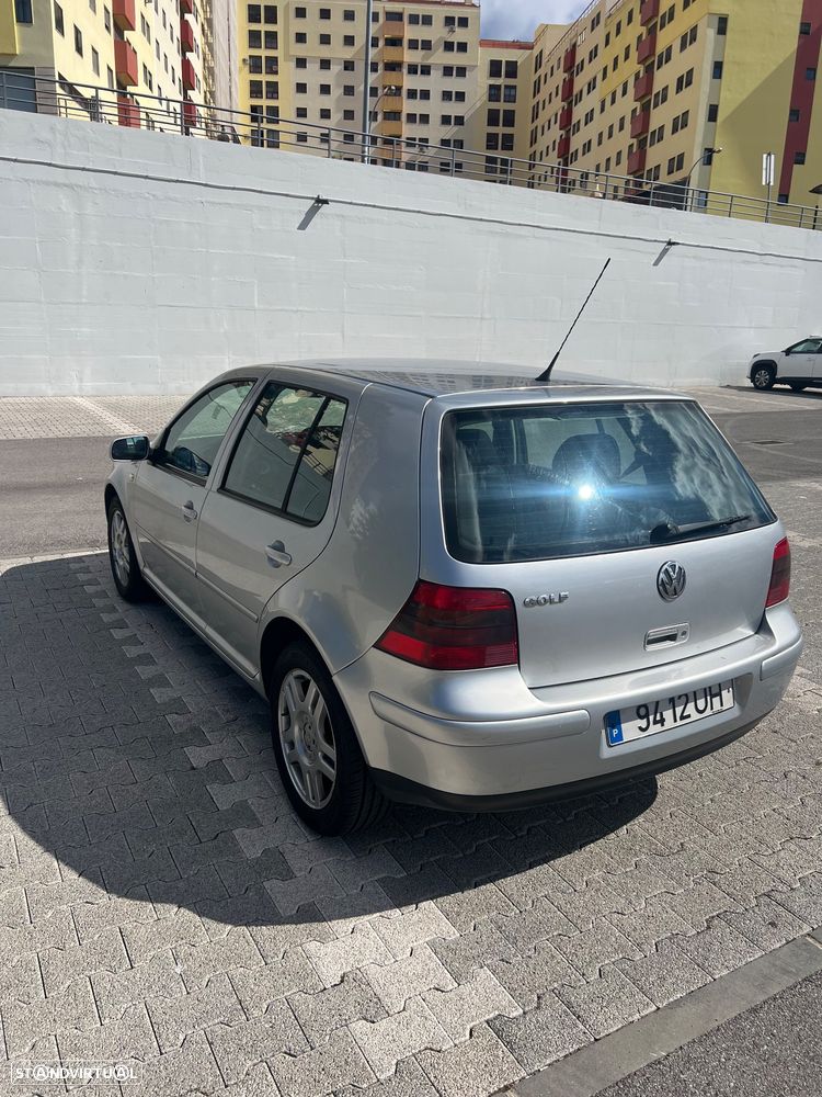 VW Golf 1.4i Confortline - 5