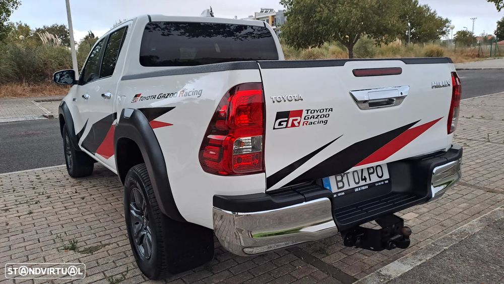 Toyota Hilux 4x4 Cabine Dupla Auto Executive - 4