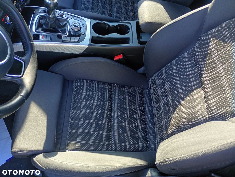 Audi A4 Avant 2.0 TDI DPF Ambiente - 40