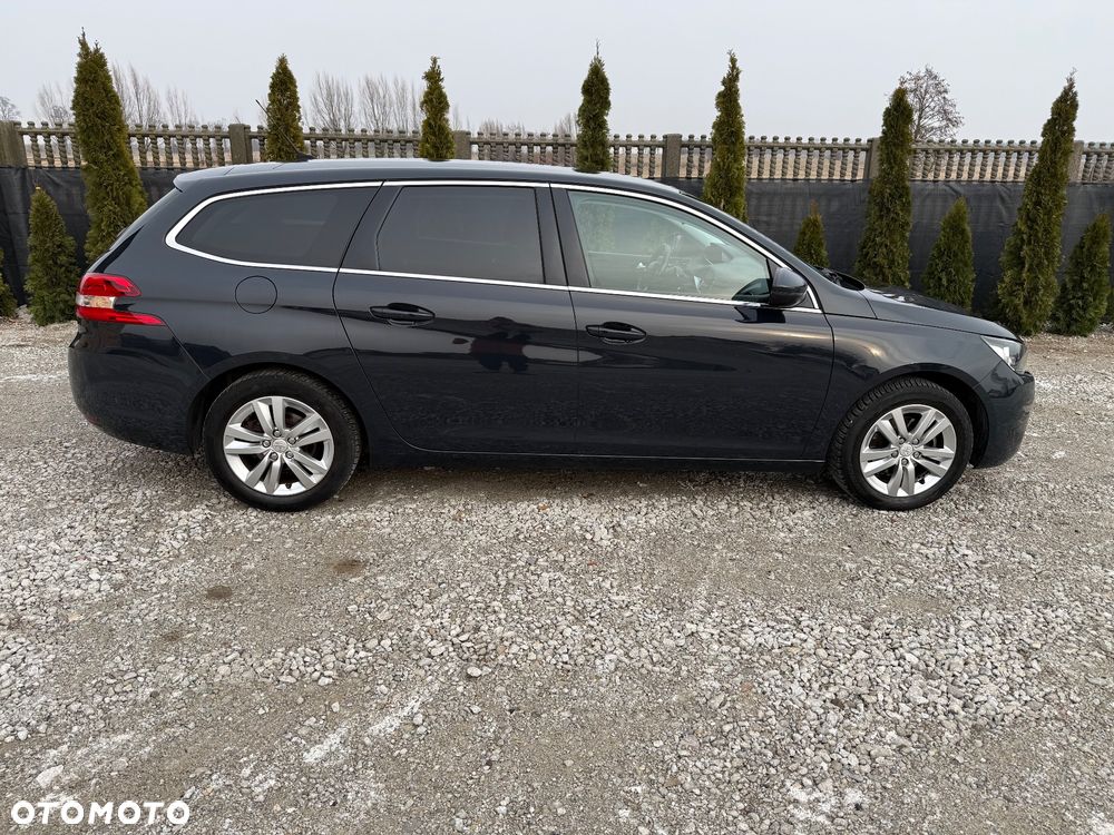 Peugeot 308 1.2 PureTech Active S&S - 11