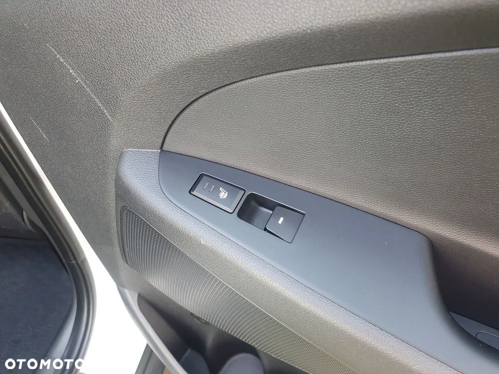 Hyundai Tucson 2.0 CRDi 2WD Trend - 17