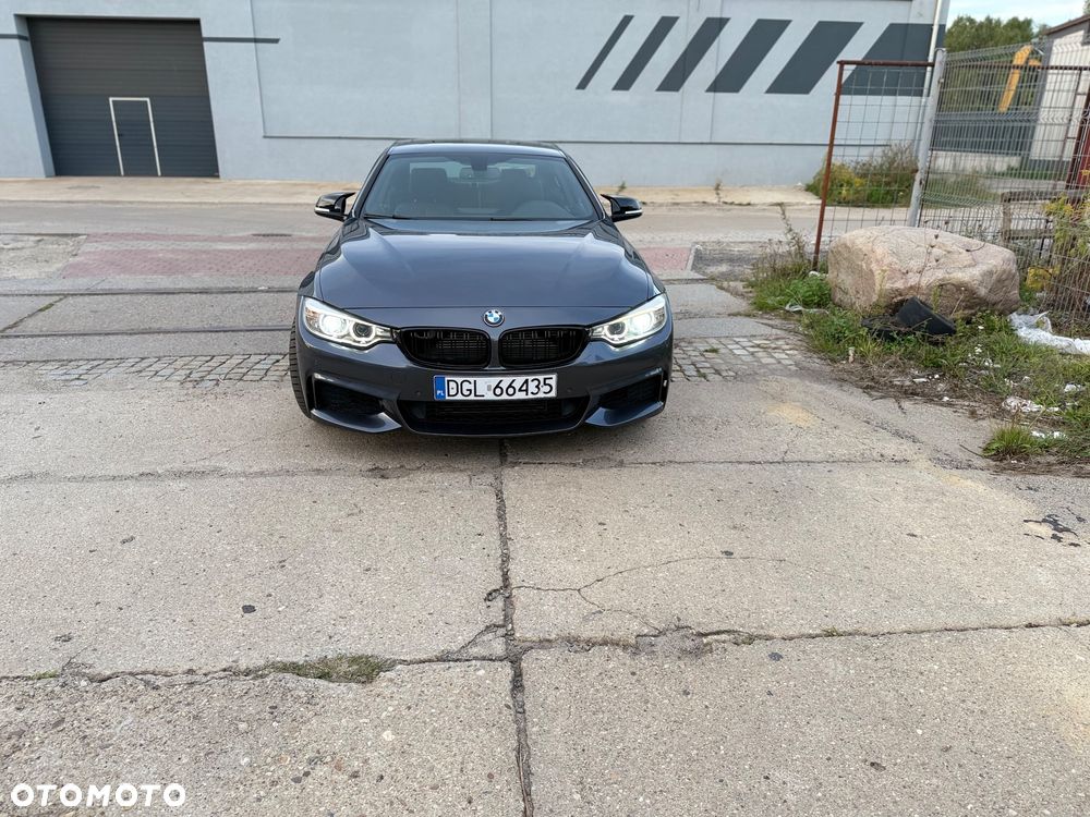 BMW Seria 4 435i Coupe - 11