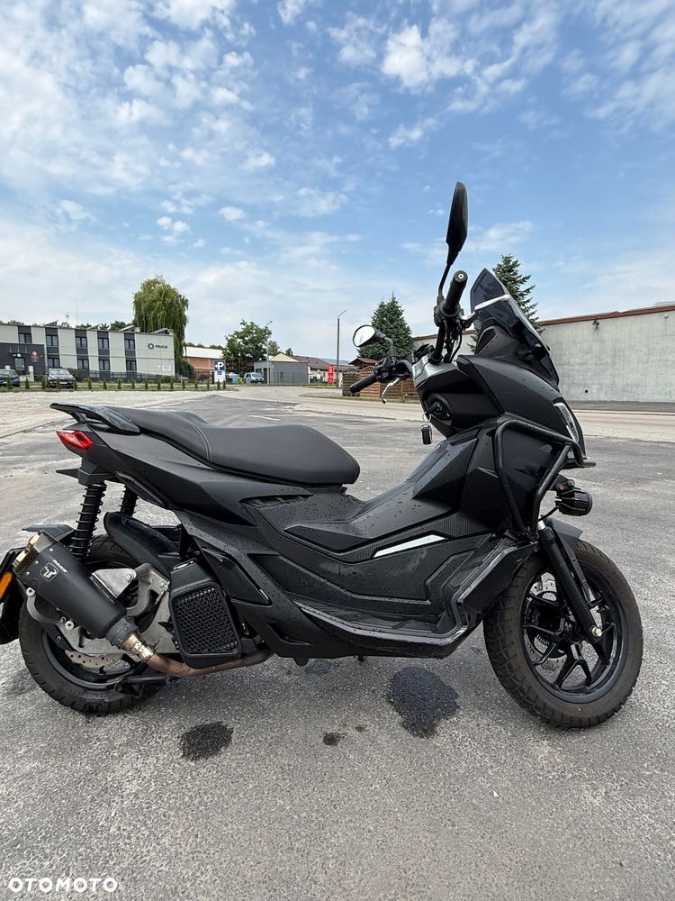 Aprilia SR - 4