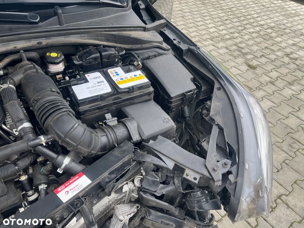 Kia XCeed 1.5 T-GDI M - 21