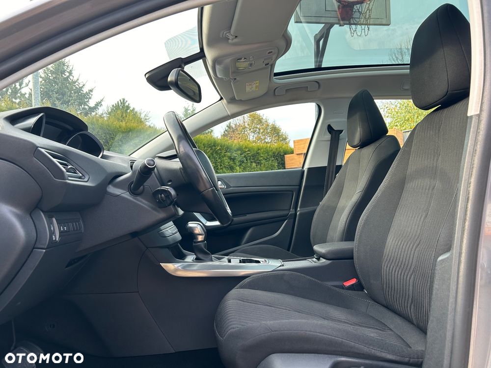 Peugeot 308 BlueHDi 150 Automatik Stop & Start Allure - 22