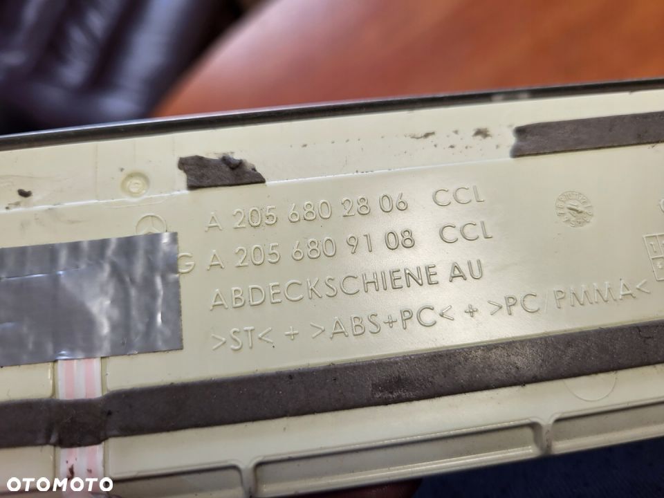 LISTWA NAKŁADKA PROGU MERCEDES W205 COUPE CABRIO - 6