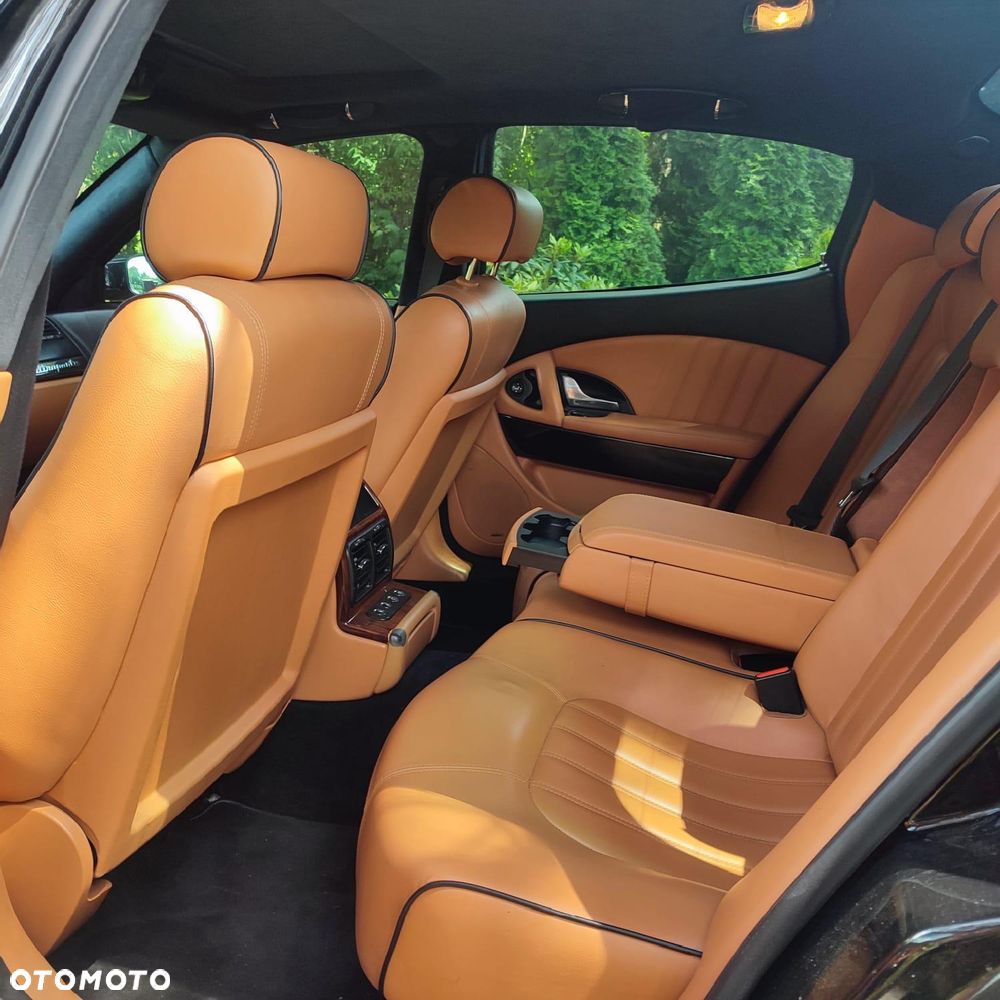 Maserati Quattroporte - 12