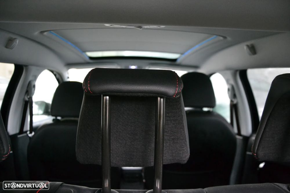 Peugeot 2008 1.2 PureTech GT Line EAT6 - 16