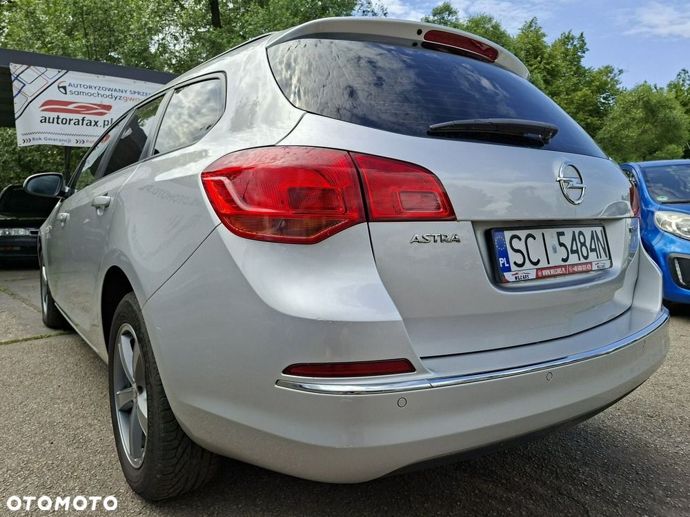 Opel Astra 1.4 Turbo - 9