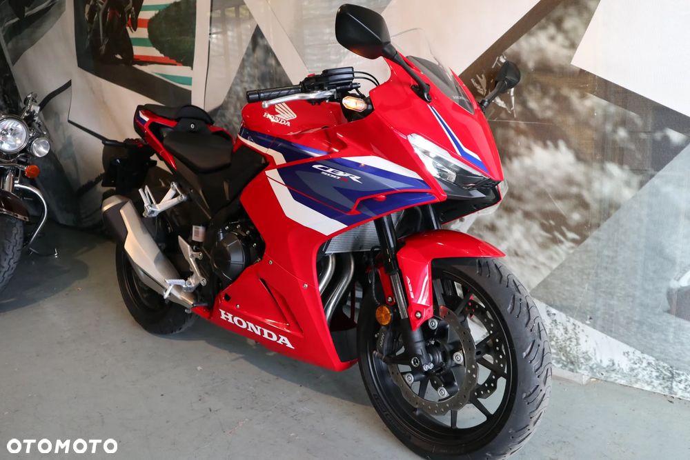 Honda CBR - 13