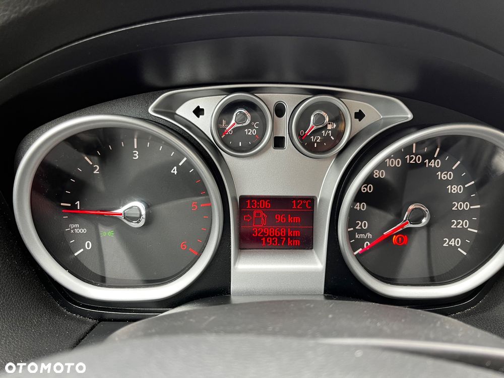 Ford Focus 1.8 TDCi Titanium - 11